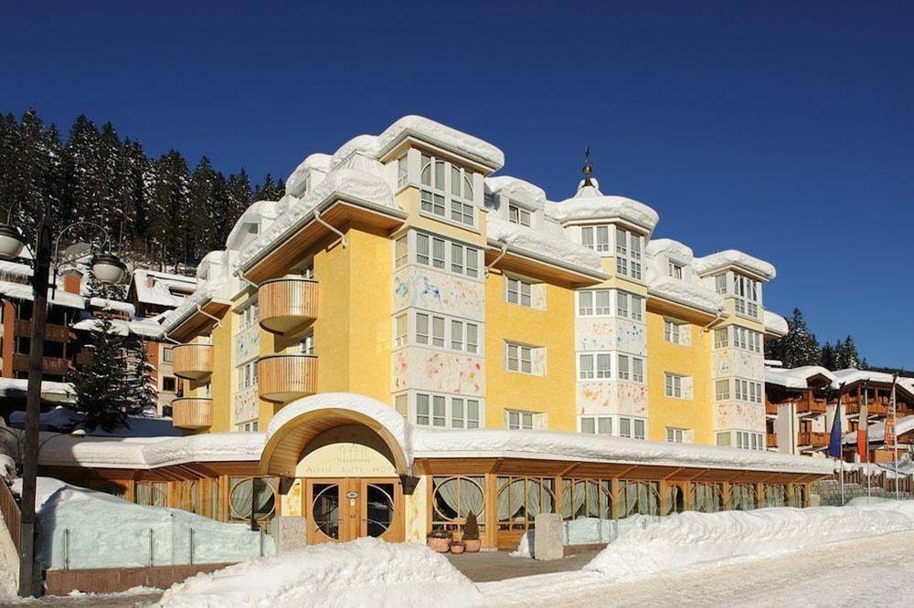 Alpen Suite Hotel Madonna Kültér fotó