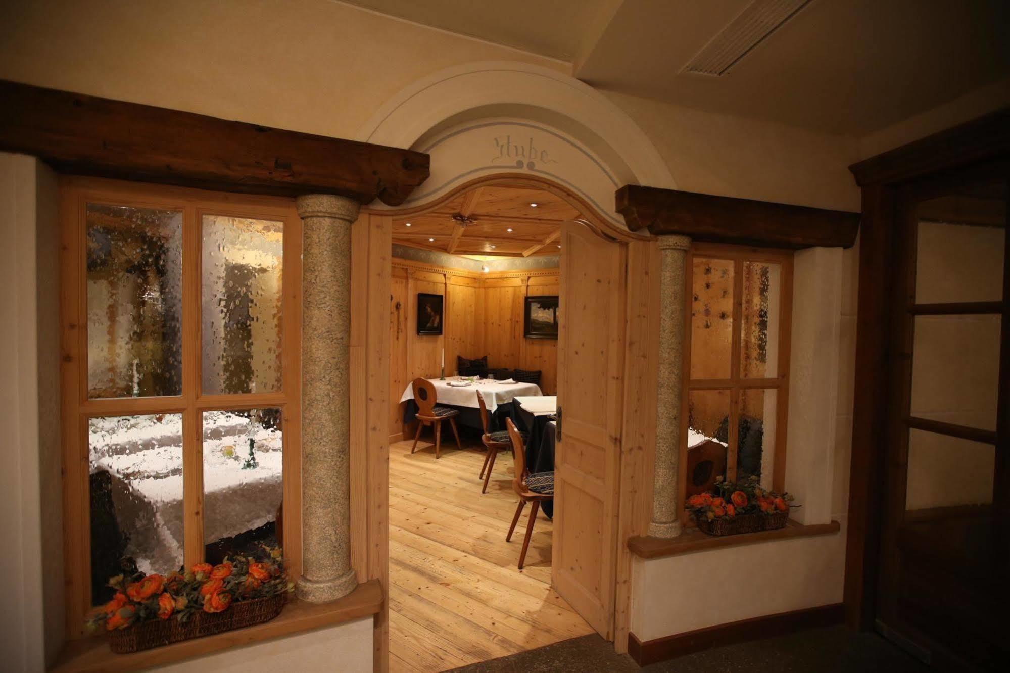 Alpen Suite Hotel Madonna Kültér fotó